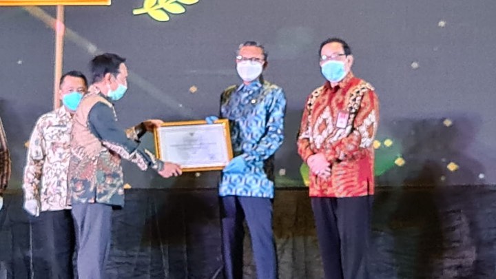 Gubernur Sulsel Terima Penghargaan Terbaik Pertama Anugerah Meritokrasi dari KASN